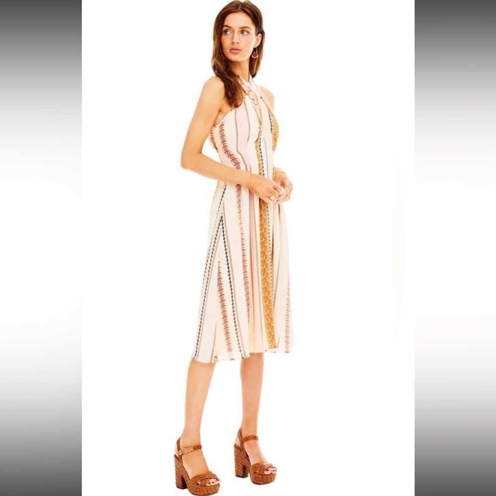 Astr The Label Kristi Halter Midi Dress Cream Small - Picture 2 of 9